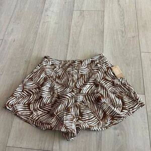 Style Rack women shorts size L